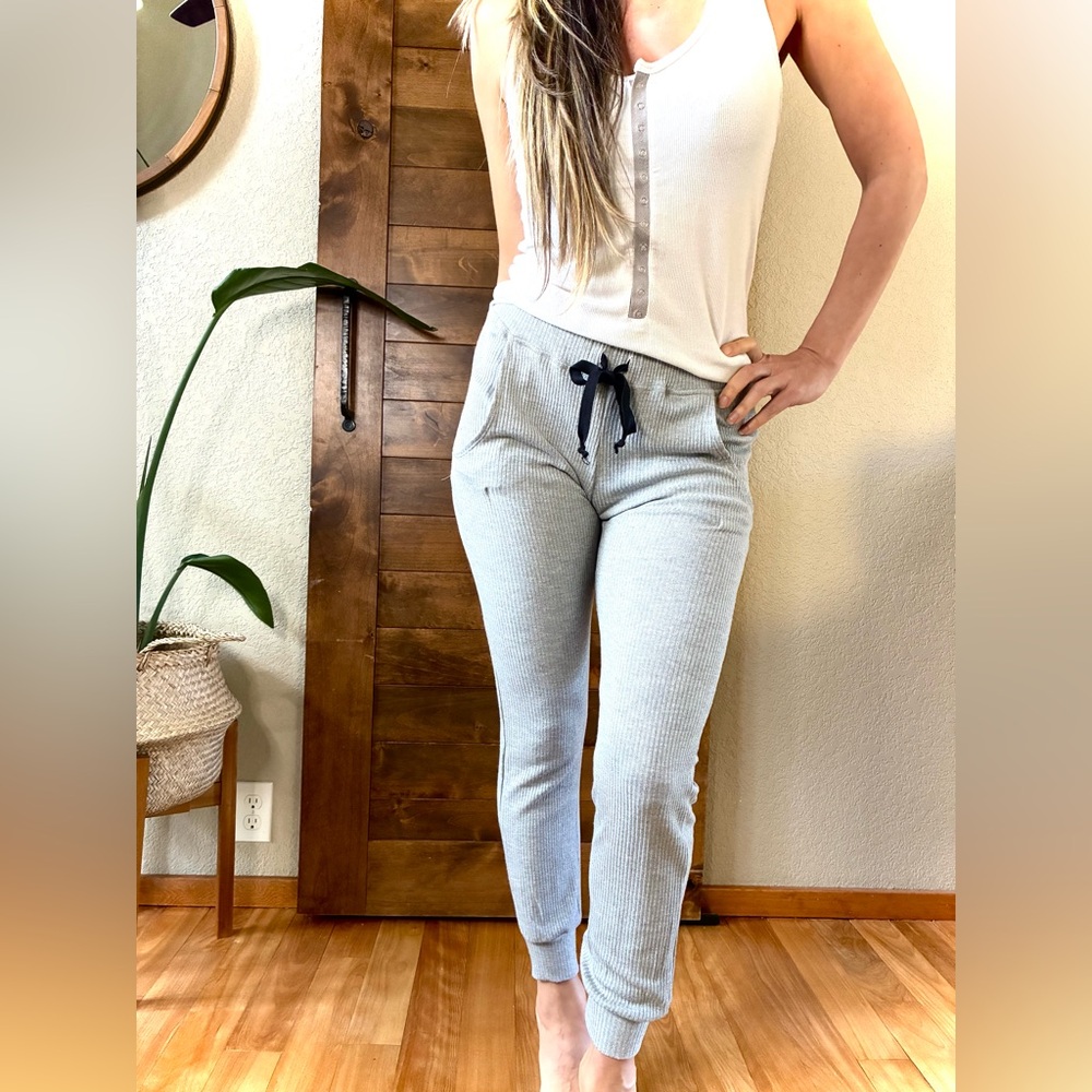 Stillwater Gray Ribbed “Track” Pants w Pockets